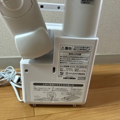アイリスオーヤマ布団乾燥機の画像