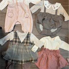 ベビー服　70cm 女の子（バラ売り可）の画像