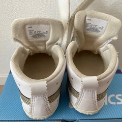 【値下げ】子供靴/シューズ/アシックス/asics/ホワイト/13.0の画像