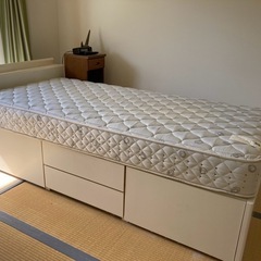 ⭐︎収納付き⭐︎マットレス付きシングルベッドの画像