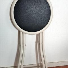 500円★折りたたみ★丸椅子★軽量★の画像