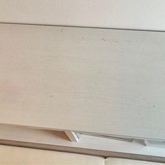 【お渡し先決まりました】IKEA BORGSJO 白　TV棚　ボード　　 の画像