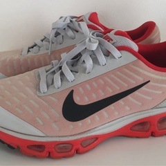 【中古品】NIKE AIR MAX TAILWIND5 ランニン...
