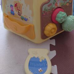 はじめて英語 くまのプーさん 絵本でおしゃべり! ゆびさき知育 いっぱいできた 8か月~3歳

の画像