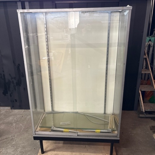 タテヤマ3段ショーケースその2