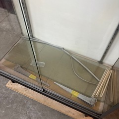 タテヤマ3段ショーケースその2の画像