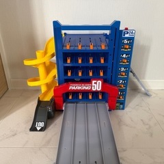 タカラトミー　トミカワールド トミカ スライダーパーキング50の画像