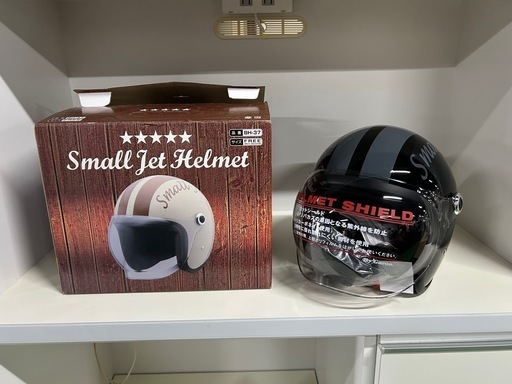 未使用　スモールジェットヘルメット ブラック FREEサイズ58〜60cm未満