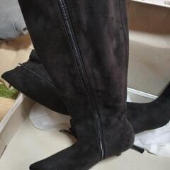エスペランザ　黒のスエード調ロングブーツLサイズの画像