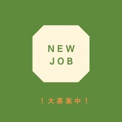 乗車率8割のフォークリフト｜日勤のみ土日休みで月収29万円　A0...