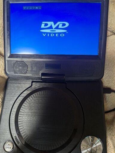 ￥2000中古７インチポータブルDVDプレイヤー