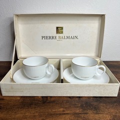 ピエールバルマン　カップ&ソーサー　2セットPIERREBALM...
