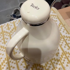 トリコロール　魔法瓶ポット　箱付き
