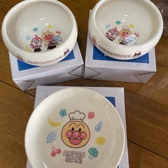 【長崎市、時津ok】アンパンマン　食器　お菓子の画像