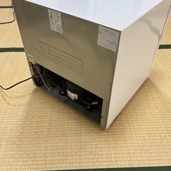 小型冷蔵庫の画像