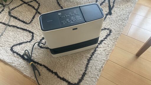 【等々力】アイリスオーヤマ　大風量加湿セラミックファンヒーター　KJKC125D1