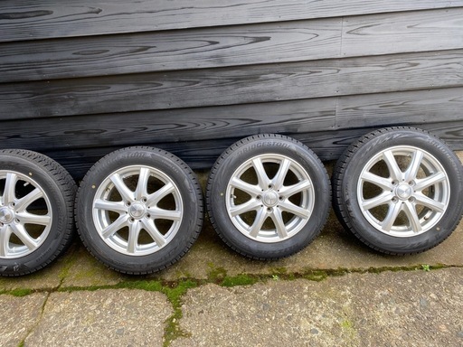 軽自動車　タイヤホイール