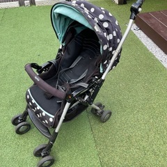 ベビーカーの画像