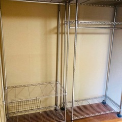 【決まりました】メタルラック、衣装かけ×2つの画像