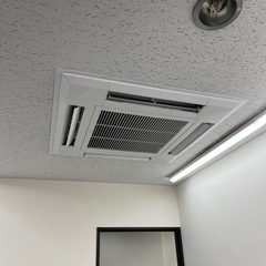 エアコン工事の画像