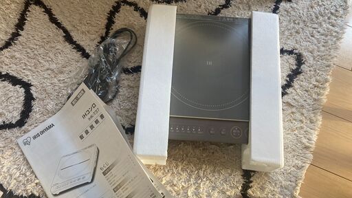 【等々力】アイリスオーヤマ IHコンロ 1口 IHクッキングヒーター 1000W 卓上 デザイン IHK-T392-T