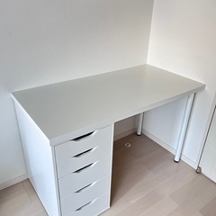 【急募】【IKEA】デスク(引き出しユニット付き)【取りに来てくれる方】の画像