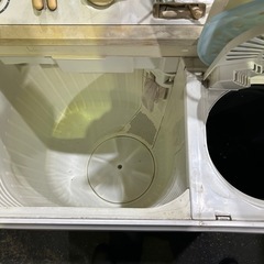 TOSHIBA　2層式洗濯機　の画像