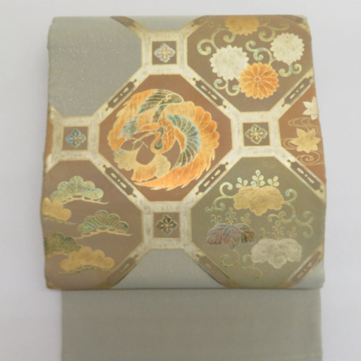 袋帯 鶴に桐紋など 箔入り カーキ色ｘ薄オリーブグリーンｘゴールド 金糸 ラメ入り お太鼓柄 正絹 仕立て上がり 着物帯 長さ440cm 【キモノオフ野々市若松店】