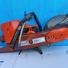 ハスクバーナ　エンジンカッター　コンクリートカッター　371K 切断機 ハンドカッター プロ仕様 切削 チェンソー ダイヤ　 建設　土木　工事　Husqvarna　簡易始動動画あ りの画像