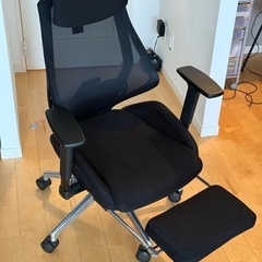 DEVAISE オフィスチェア オットマン付き リクライニング ブラックの画像