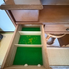 レトロなフランスミラードレッサーの画像