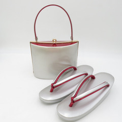 草履・バッグセット シルバーｘレッド フリー 24.0cm フォ...