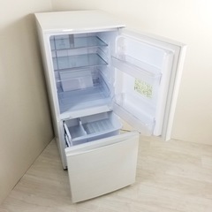 SHARP ノンフロン冷凍冷蔵庫の画像
