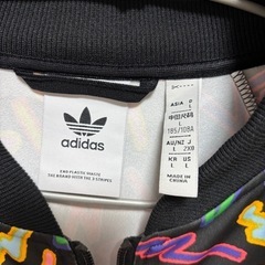 ADIDASジャージの画像