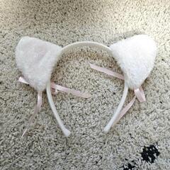 新品❣️猫耳カチューシャ 鈴付き コスプレ ハロウィン ホワイト ピンクの画像