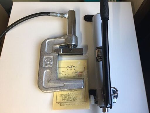 動作確認済み/美品・良品　亀倉精機　手動油圧式 パイプ断水機　SS-50　140,030円　止水能力:ポリ管,塩ビ管 13～50A　圧