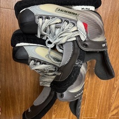 スケート靴