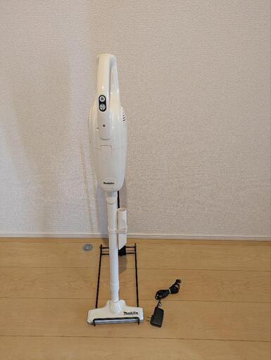 マキタ　充電式クリーナー