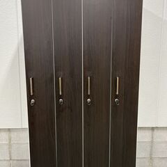 スマイル 4人用 木製扉 スチールロッカー 事務 オフィス 幅9...
