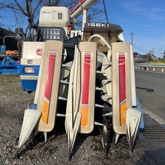 イセキ 3条刈り　コンバイン HV321Gグレンタンク 21馬力 オーガ 刈取 稲刈 パワステ 自動こぎ深さ カッター　ディーゼル　ビバ321 使用時間少ない　ワンオーナー　動画ありの画像