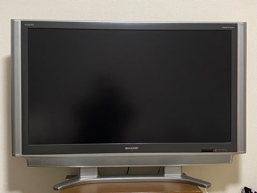 42インチ液晶テレビとテレビ台