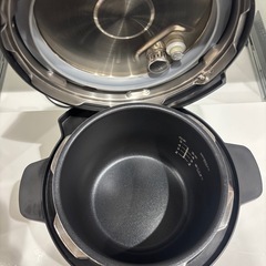 【値下げ中❗️】電気圧力なべ  Panasonic SR-MP300の画像