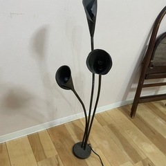 アイアン　アンティーク　フラワースタンドライトの画像
