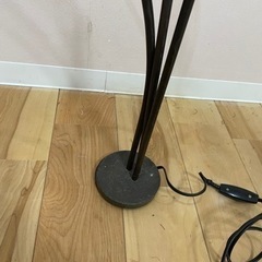アイアン　アンティーク　フラワースタンドライトの画像