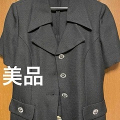 レディーススーツ