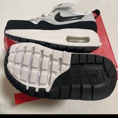 ナイキキッズシューズの画像