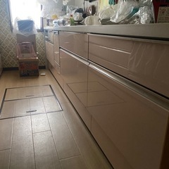 システムキッチン解体になるので気になる方は連絡ください！ システムキッチン解体になるので気になる方は連絡ください！