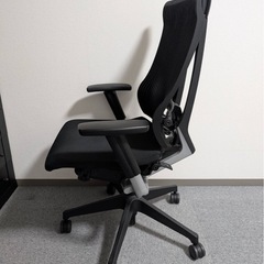 イトーキ　スピーナチェア　黒の画像