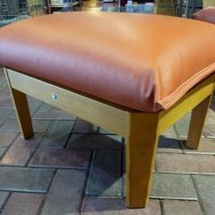 飛騨産業 キツツキマーク 木製フレーム オットマン付き 1人掛けソファ