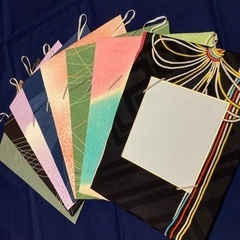 書道体験と豆色紙掛け　calligraphyの画像
